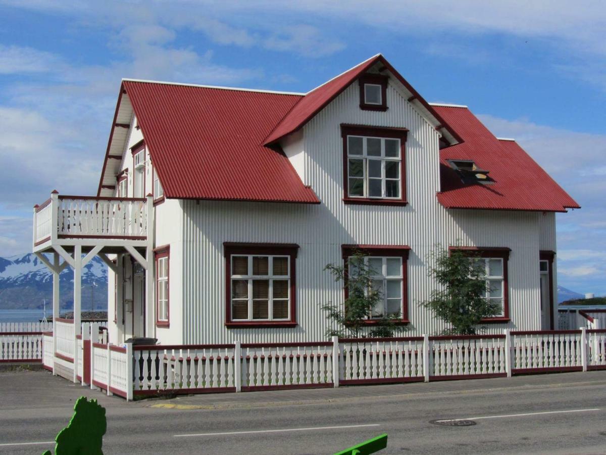 شقة Bjarnabuth Húsavík المظهر الخارجي الصورة